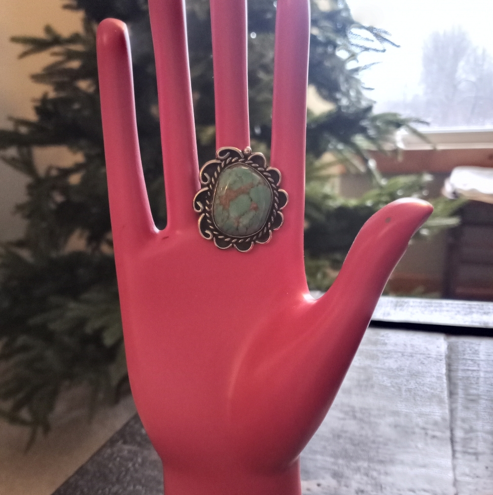 VTG Turquoise Oval Stone Ring